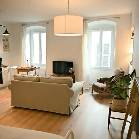 La Brocante - Meilleurhote-brioude Apartment *